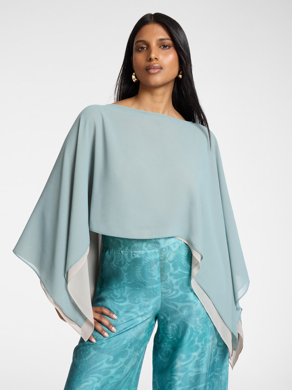Mantella doppia in georgette
